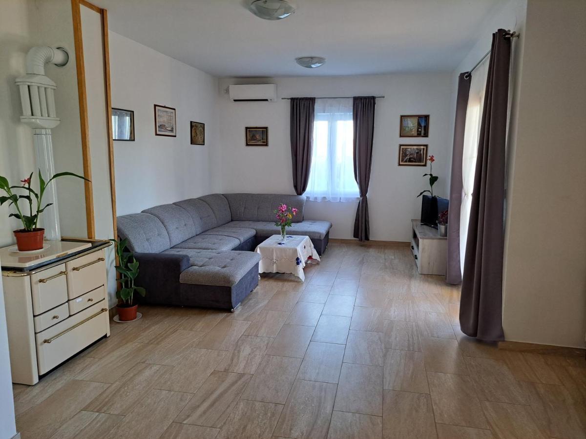 Apartments Marella Skradin Exterior foto