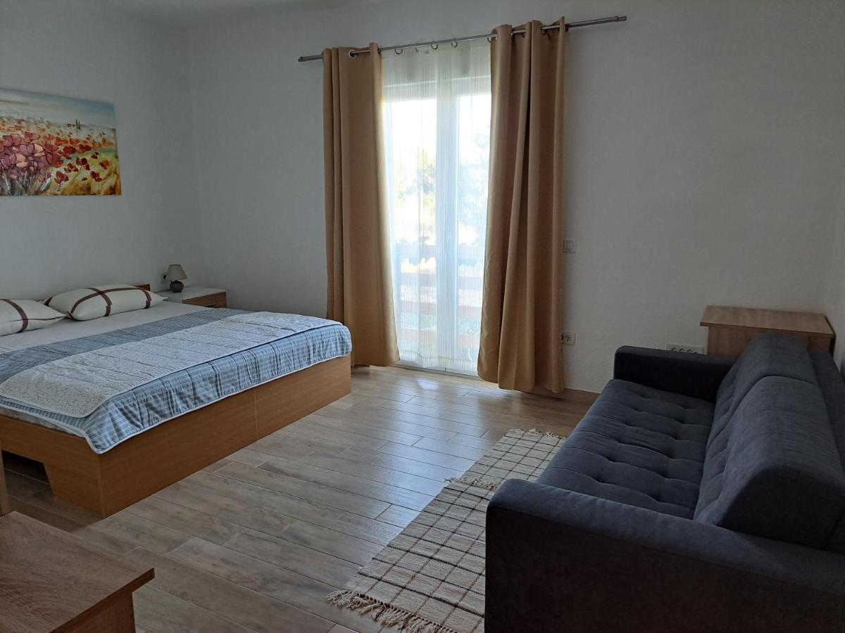 Apartments Marella Skradin Exterior foto